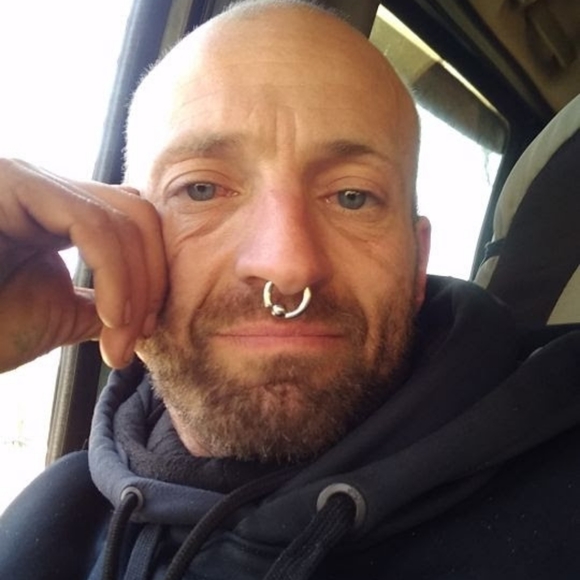 Meet your Posher, Ryan - Picture 1 of 2